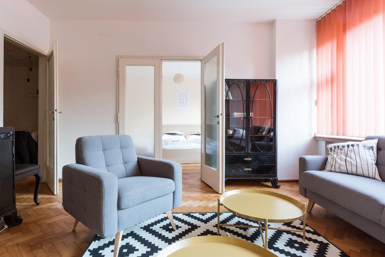 Beautiful City Center Apartments Prag Exteriör bild