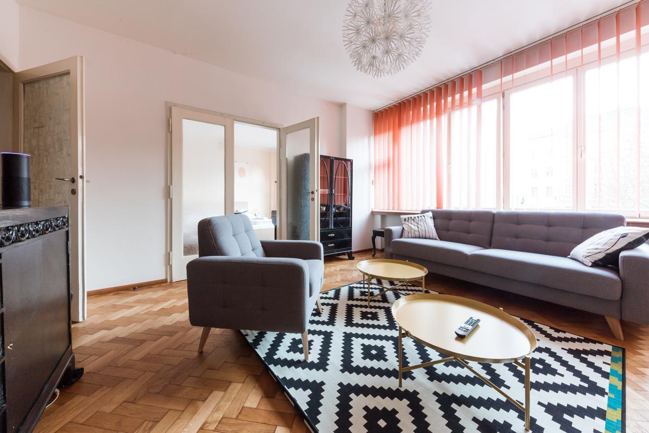 Beautiful City Center Apartments Prag Exteriör bild